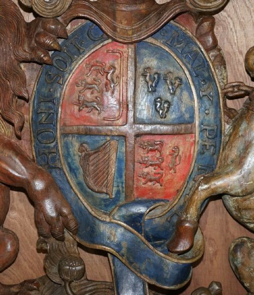 ROYAL CIRCA 17071714 HAND CARVED POLYCHROME PAINTED ARMORIAL CREST COAT OF ARMS - ADDITIONAL PHOTO 6