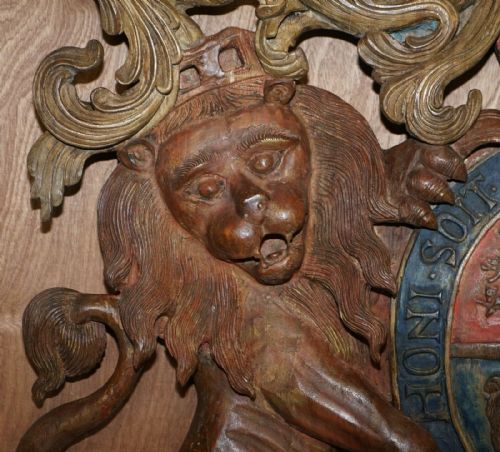 ROYAL CIRCA 17071714 HAND CARVED POLYCHROME PAINTED ARMORIAL CREST COAT OF ARMS - ADDITIONAL PHOTO 7