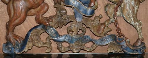ROYAL CIRCA 17071714 HAND CARVED POLYCHROME PAINTED ARMORIAL CREST COAT OF ARMS - ADDITIONAL PHOTO 11