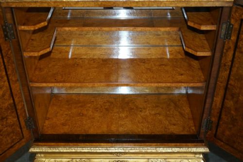 IMPORTANT ANTIQUE GEORGE II CIRCA 1740 MULBERRY WOOD GILTWOOD DRINKS CABINET - ADDITIONAL PHOTO 9