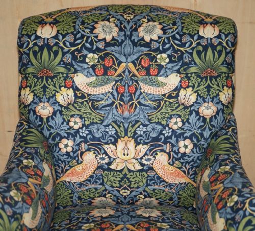 ANTIQUE HOWARD SONS BRIDGEWATER ARMCHAIR WILLIAM MORRIS STRAWBERRY THIEF - ADDITIONAL PHOTO 3