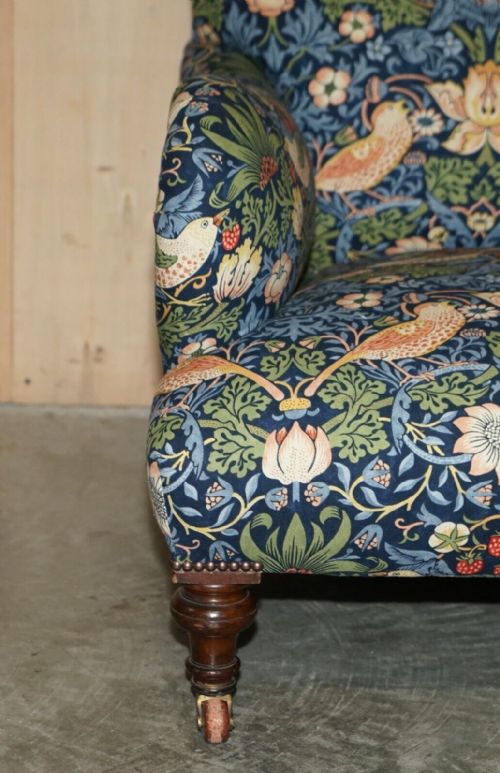 ANTIQUE HOWARD SONS BRIDGEWATER ARMCHAIR WILLIAM MORRIS STRAWBERRY THIEF - ADDITIONAL PHOTO 7