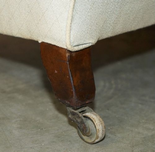 RARE ORIGINAL VICTORIAN HOWARD SONS BRIDGEWATER ARMCHAIR PERIOD UPHOLSTERY - ADDITIONAL PHOTO 14