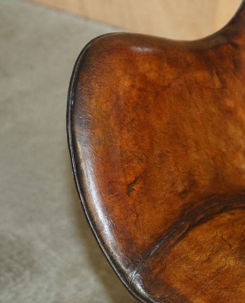 ORIGINAL FULLY RESTORED 1965 FRITZ HANSEN EGG CHAIR FOOTSTOOL IN BROWN LEATHER - ADDITIONAL PHOTO 7