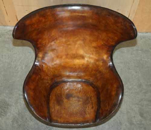 ORIGINAL FULLY RESTORED 1965 FRITZ HANSEN EGG CHAIR FOOTSTOOL IN BROWN LEATHER - ADDITIONAL PHOTO 9