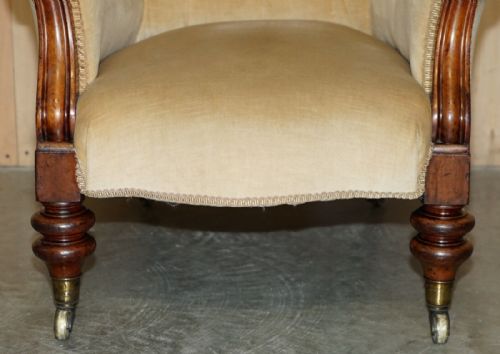 IMPORTANT PAIR OF ROYAL STAMPED JOHNSTONE JEANES CROWN ESTATE MADE ARMCHAIRS - ADDITIONAL PHOTO 12