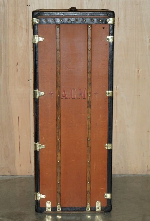 FULLY RESTORED ANTIQUE 1910 LOUIS VUITTON STAMPED SIGNED MALLE PENDERIE TRUNK - ADDITIONAL PHOTO 9