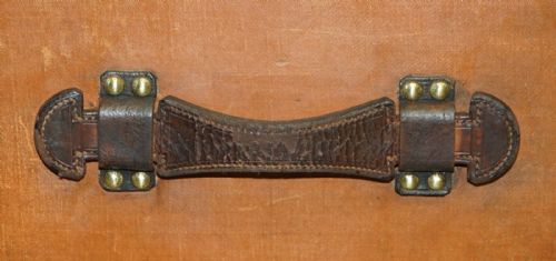 FULLY RESTORED ANTIQUE 1910 LOUIS VUITTON STAMPED SIGNED MALLE PENDERIE TRUNK - ADDITIONAL PHOTO 12