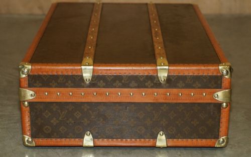 RRP 55000 FULLY RESTORED ANTIQUE LOUIS VUITTON STAMPED MONOGRAM WARDROBE TRUNK - ADDITIONAL PHOTO 13