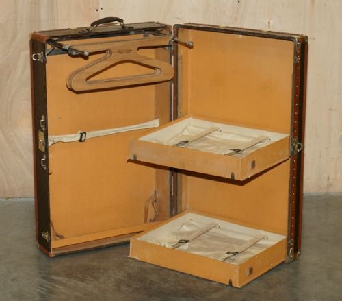 RRP 55000 FULLY RESTORED ANTIQUE LOUIS VUITTON STAMPED MONOGRAM WARDROBE TRUNK - ADDITIONAL PHOTO 17