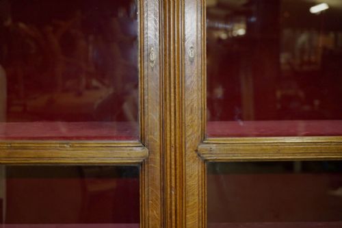 28 X 39 METER ANTIQUE SAMUEL PEPYS 1666 STYLE LIBRARY BOOKCASE PART OF SUITE - ADDITIONAL PHOTO 8