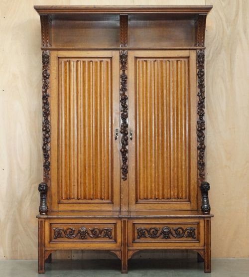 FINEST QUALITY HAMPTON SON'S ANTIQUE VICTORIAN WALNUT HAND CARVED BACON SETTLE - ADDITIONAL PHOTO 1