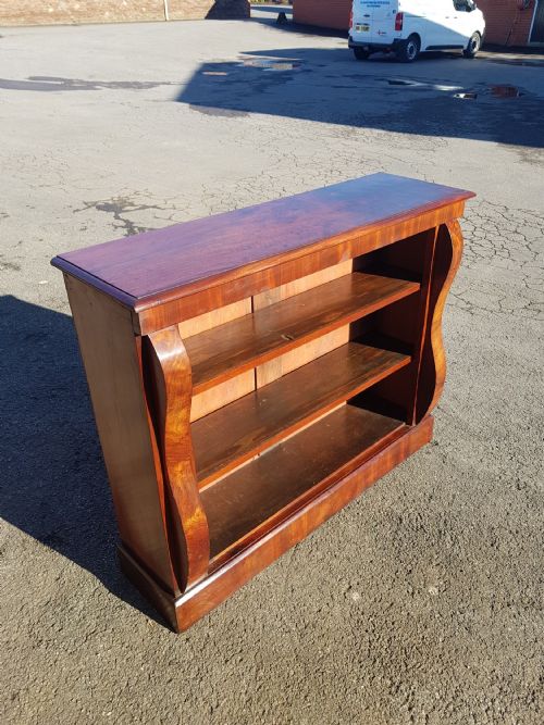 victorian mahogany dwarf bookcase - CATEGORY: ANTIQUE BOOKCASES - DATED VICTORIAN