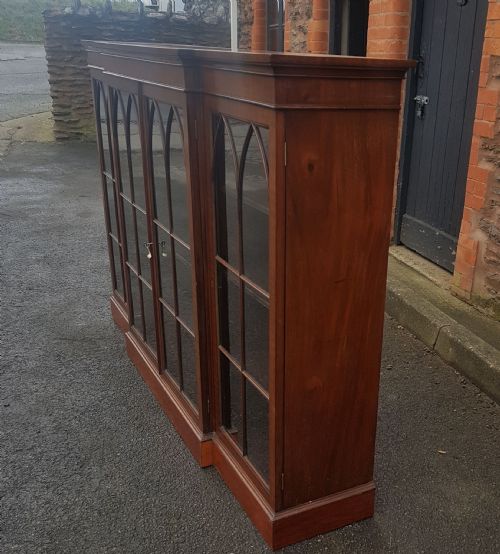 VICTORIAN MAHOGANY LIBRARY BOOKCASE - ADDITIONAL PHOTO 2
