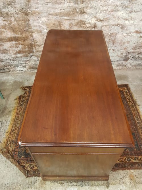 VICTORIAN NINE DRAWER DESK - ADDITIONAL PHOTO 3