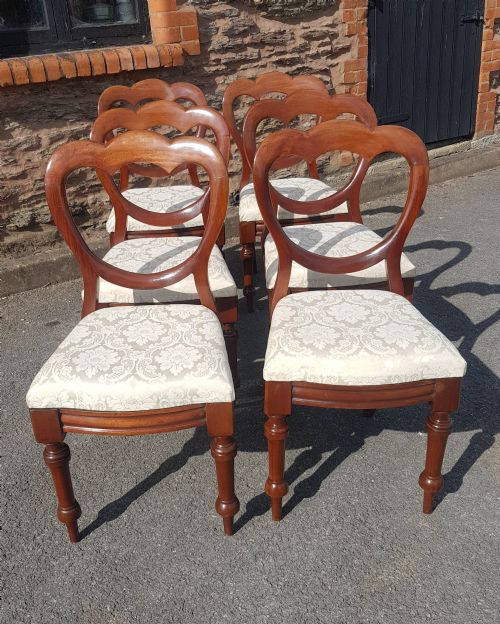 set of six victorian mahogany chairs - CATEGORY: ANTIQUE CHAIRS - DATED VICTORIAN