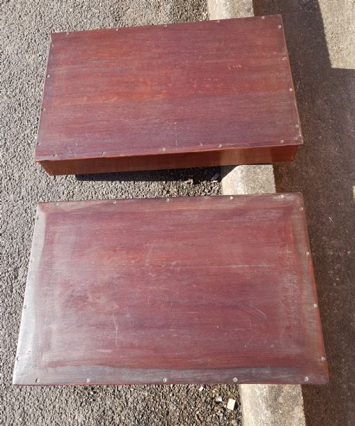 PAIR OF VICTORIAN MAHOGANY BUTLER TRAYS ON STANDS - ADDITIONAL PHOTO 7