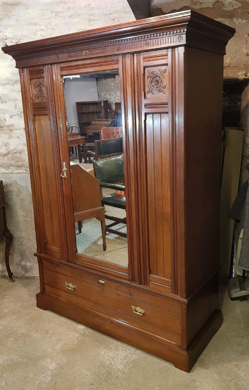 victorian walnut arts and crafts wardrobe - CATEGORY: ANTIQUE WARDROBES - DATED 19TH CENTURY