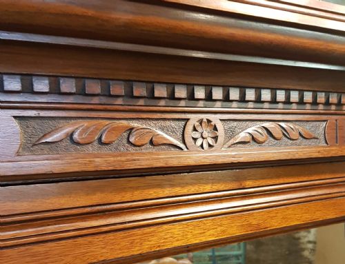 VICTORIAN WALNUT ARTS AND CRAFTS WARDROBE - ADDITIONAL PHOTO 1