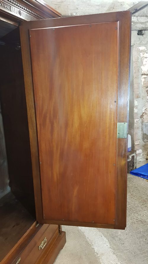 VICTORIAN WALNUT ARTS AND CRAFTS WARDROBE - ADDITIONAL PHOTO 7