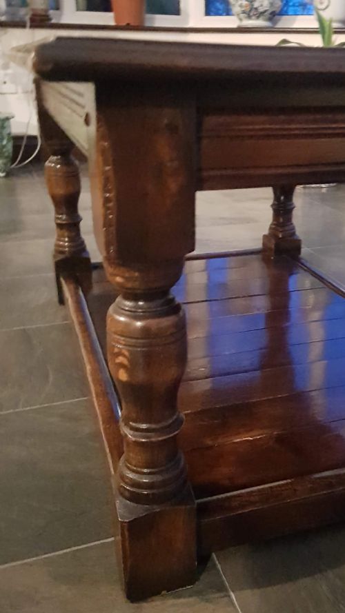 1920S OAK PERIOD STYLE COFFEE TABLE - ADDITIONAL PHOTO 2