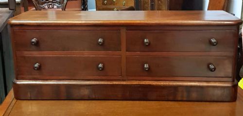 victorian mahogany table top chest - CATEGORY: ANTIQUE CUPBOARDS - DATED VICTORIAN