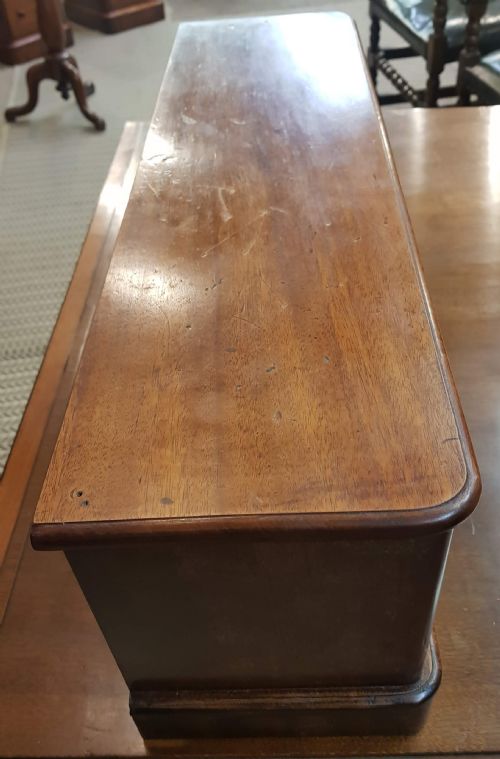 VICTORIAN MAHOGANY TABLE TOP CHEST - ADDITIONAL PHOTO 3