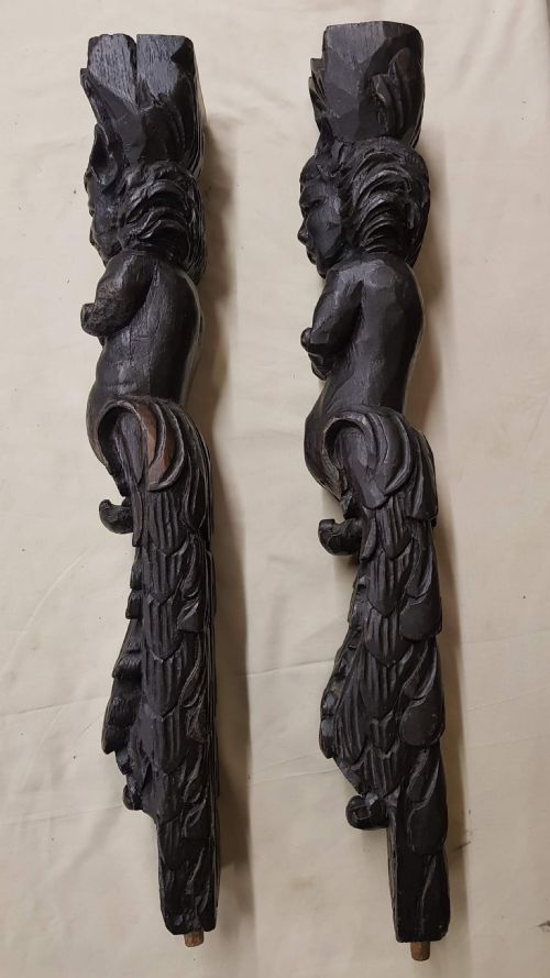 PAIR OF CARVED OAK 18TH CENTURY CARYATID FIGURES - ADDITIONAL PHOTO 2