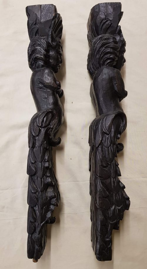 PAIR OF CARVED OAK 18TH CENTURY CARYATID FIGURES - ADDITIONAL PHOTO 4