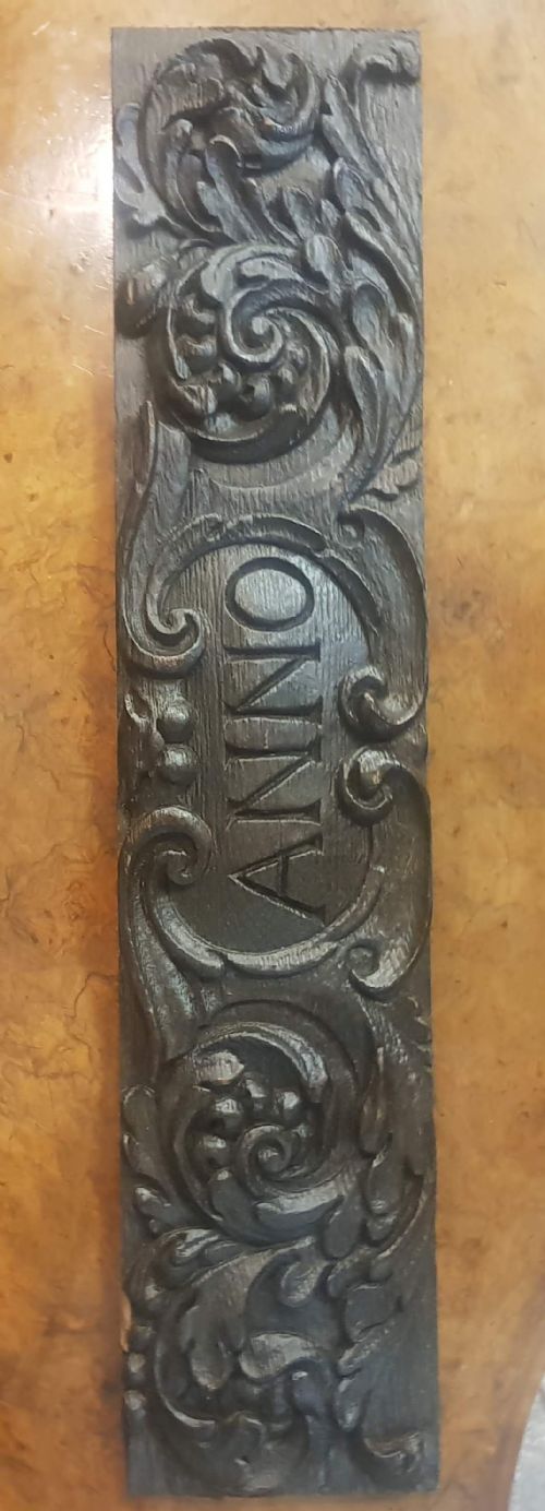 18TH CENTURY CARVED OAK PANEL - ADDITIONAL PHOTO 4