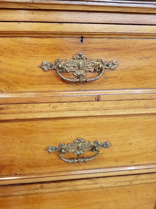 VICTORIAN OAK CHEST OF DRAWERS - ADDITIONAL PHOTO 3