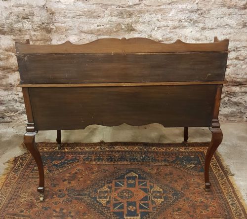 LATE VICTORIAN MAHOGANY KNEE HOLE DESK - ADDITIONAL PHOTO 8