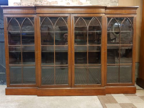 edwardian mahogany four door breakfront bookcase - CATEGORY: ANTIQUE BOOKCASES - DATED EDWARDIAN