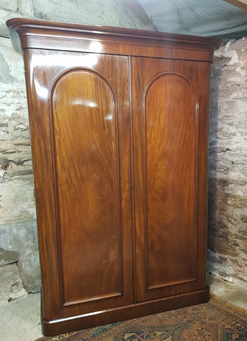victorian mahogany two door wardrobe - CATEGORY: ANTIQUE WARDROBES - DATED VICTORIAN