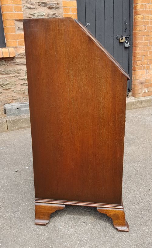 1920S FLAME MAHOGANY BUREAU - ADDITIONAL PHOTO 1