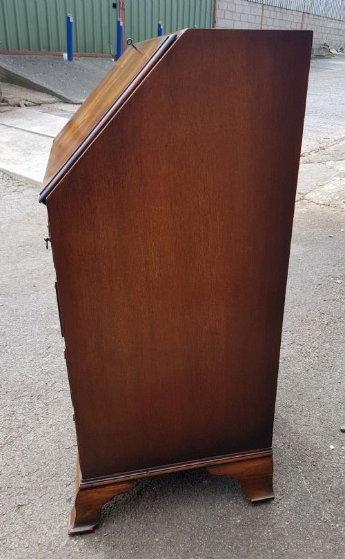 1920S FLAME MAHOGANY BUREAU - ADDITIONAL PHOTO 2