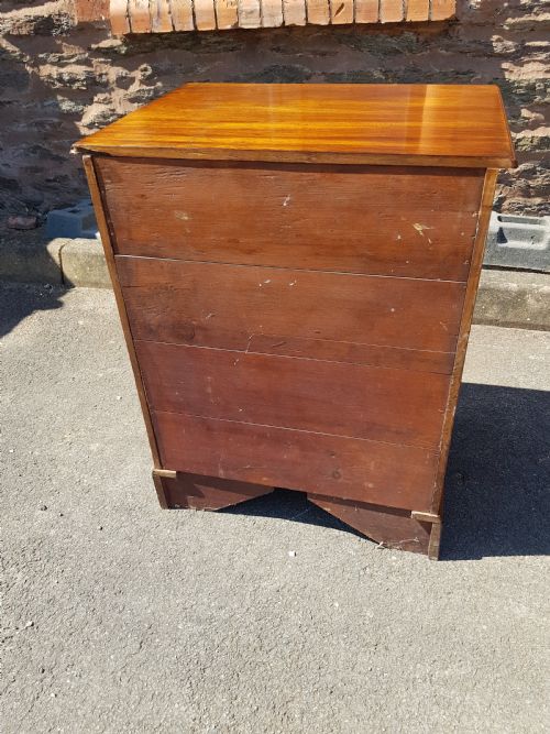 SMALL EDWARDIAN CHEST OF DRAWERS - ADDITIONAL PHOTO 4
