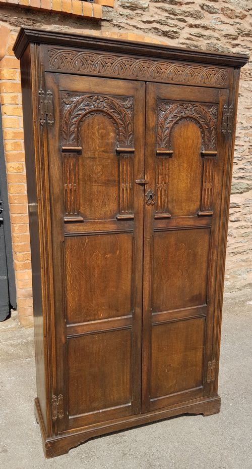 1920s oak period style hall cupboard - CATEGORY: ANTIQUE CUPBOARDS - DATED 1920