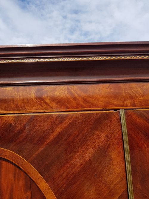 REGENCY MAHOGANY INLAID CHANNEL ISLAND LINEN PRESS - ADDITIONAL PHOTO 5