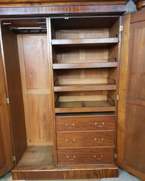 VICTORIAN MAHOGANY TWO DOOR WARDROBE - ADDITIONAL PHOTO 3