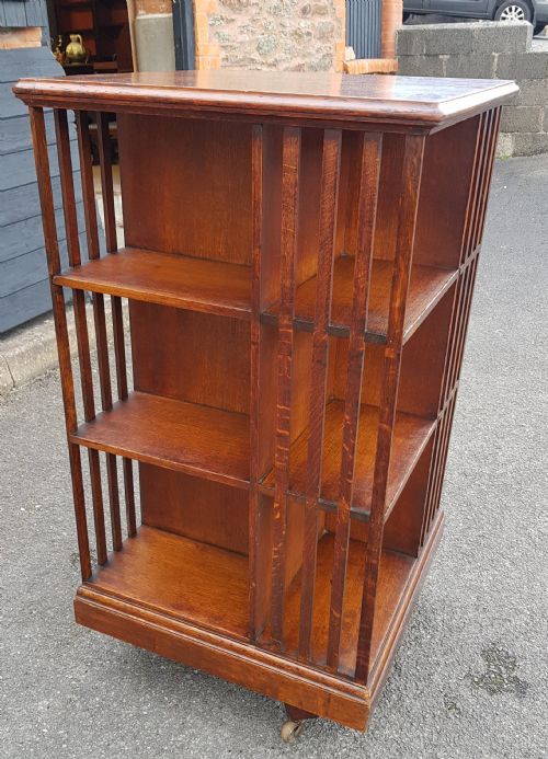 edwardian oak three tier revolving bookcase - CATEGORY: ANTIQUE BOOKCASES - DATED EDWARDIAN