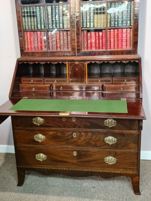 ANTIQUE GEORGIAN MAHOGANY BUREAU BOOKCASE - ADDITIONAL PHOTO 2