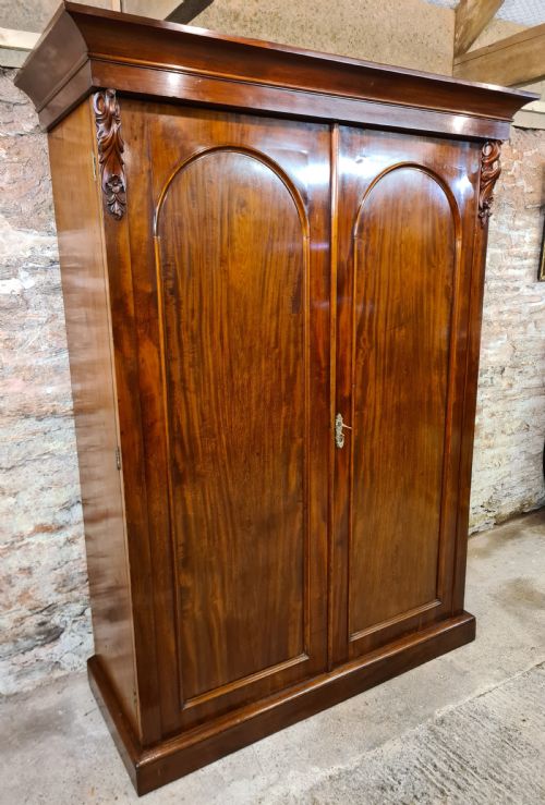 VICTORIAN MAHOGANY TWO DOOR WARDROBE - ADDITIONAL PHOTO 1