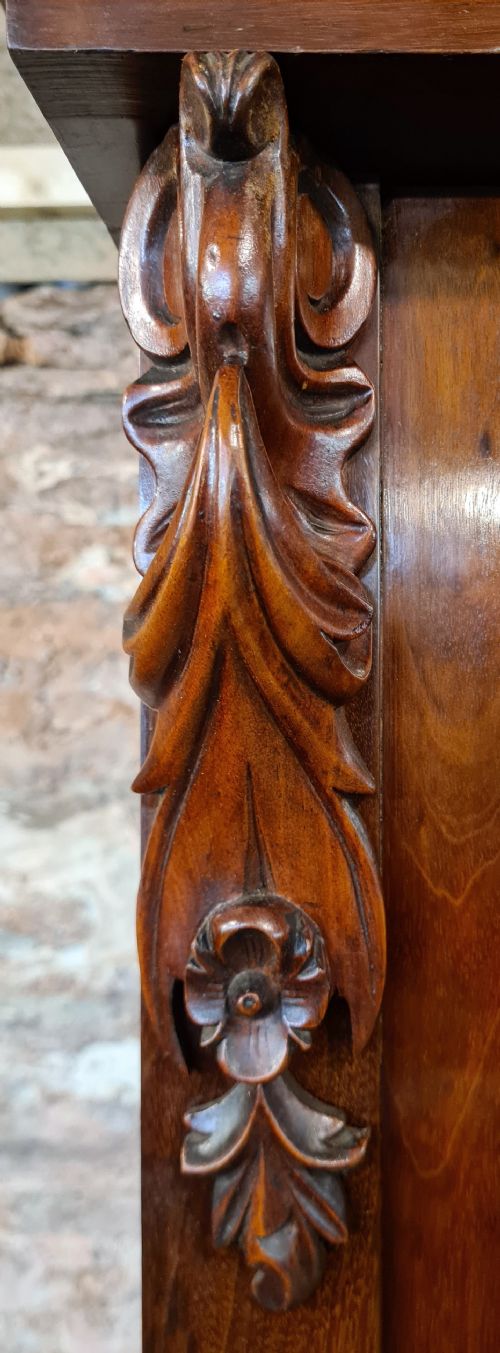 VICTORIAN MAHOGANY TWO DOOR WARDROBE - ADDITIONAL PHOTO 4