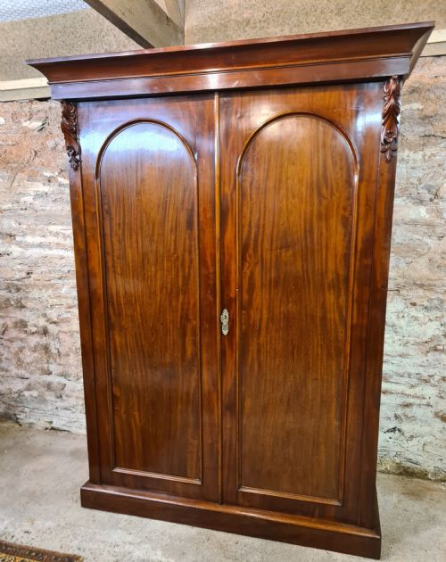VICTORIAN MAHOGANY TWO DOOR WARDROBE - ADDITIONAL PHOTO 8