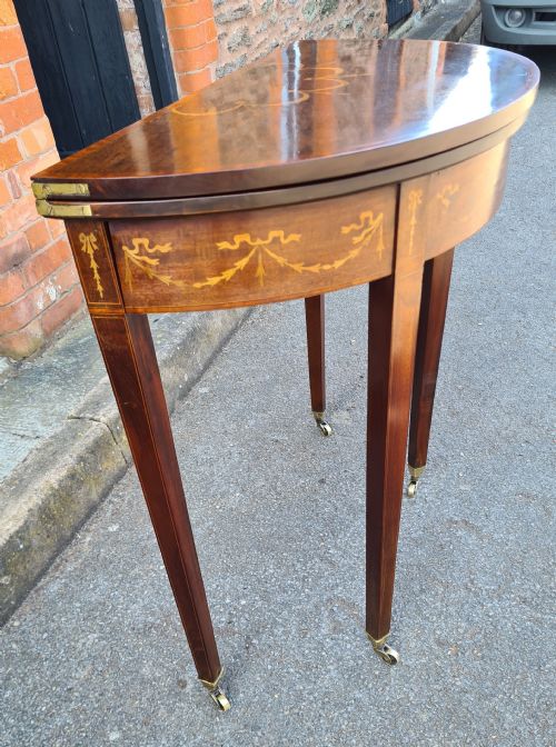 ANTIQUE EDWARDIAN INLAID MAHOGANY DEMILUNE CARD TABLE - ADDITIONAL PHOTO 2