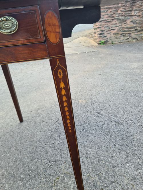 ANTIQUE GEORGIAN MAHOGANY INLAID PEMBROKE TABLE - ADDITIONAL PHOTO 2