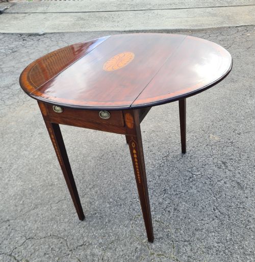 ANTIQUE GEORGIAN MAHOGANY INLAID PEMBROKE TABLE - ADDITIONAL PHOTO 8