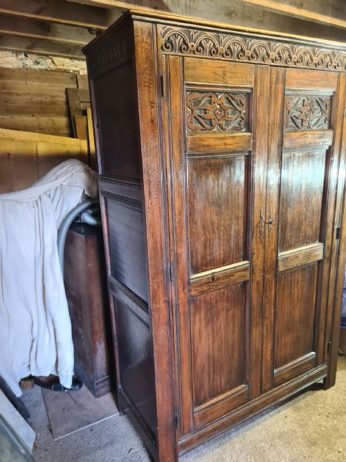 VICTORIAN CARVED OAK TWO DOOR WARDROBE - ADDITIONAL PHOTO 1