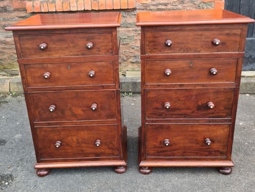 PAIR OF VICTORIAN MAHOGANY BEDSIDE CABINETS - ADDITIONAL PHOTO 7